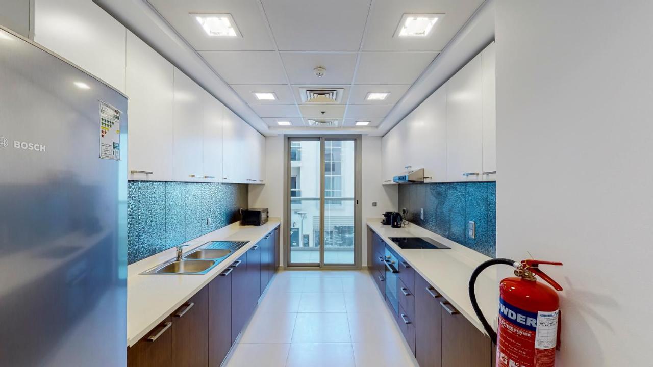 Nox Family Suites Dubai - Jumeirah 3, Jumeirah Beach ภายนอก รูปภาพ