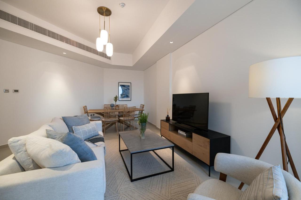 Nox Family Suites Dubai - Jumeirah 3, Jumeirah Beach ภายนอก รูปภาพ