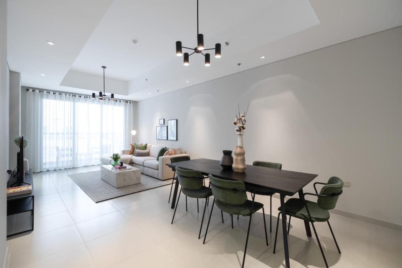 Nox Family Suites Dubai - Jumeirah 3, Jumeirah Beach ภายนอก รูปภาพ